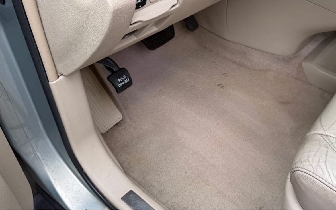 Light carpet deep clean after a Sudz detail