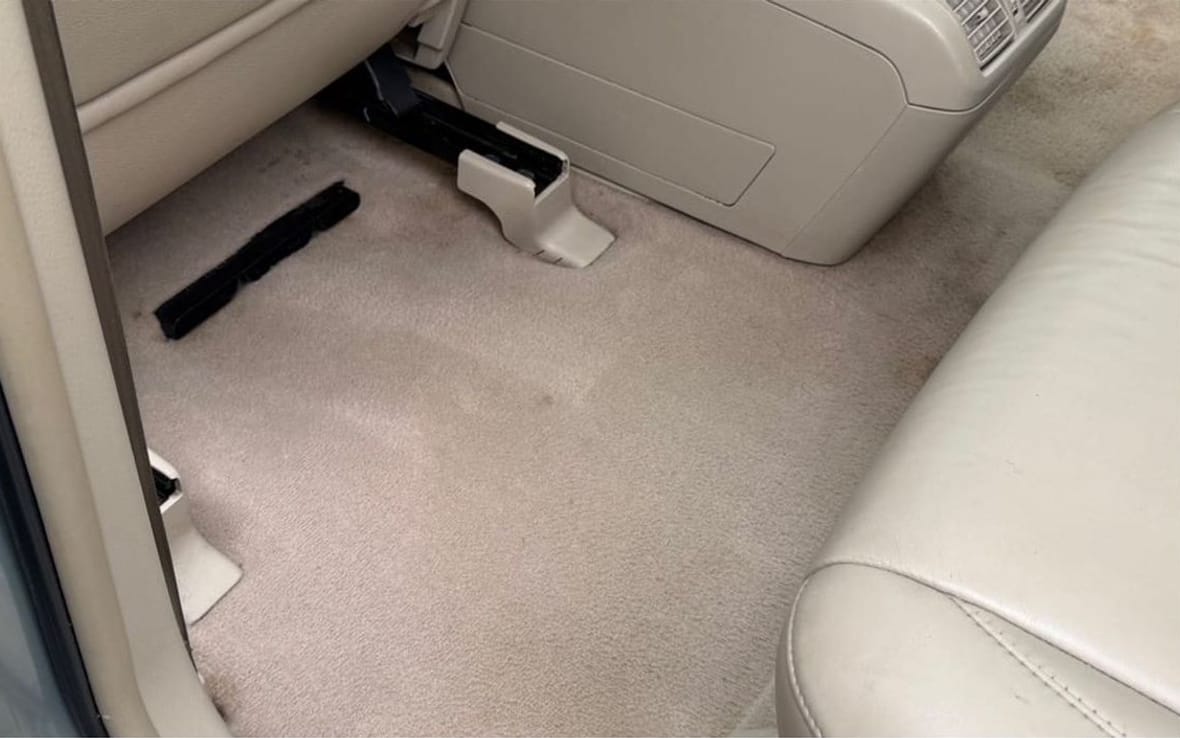 Rear floor carpet after a Sudz detail
