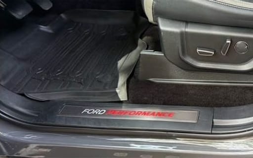 Door sill and floor after a Sudz detail