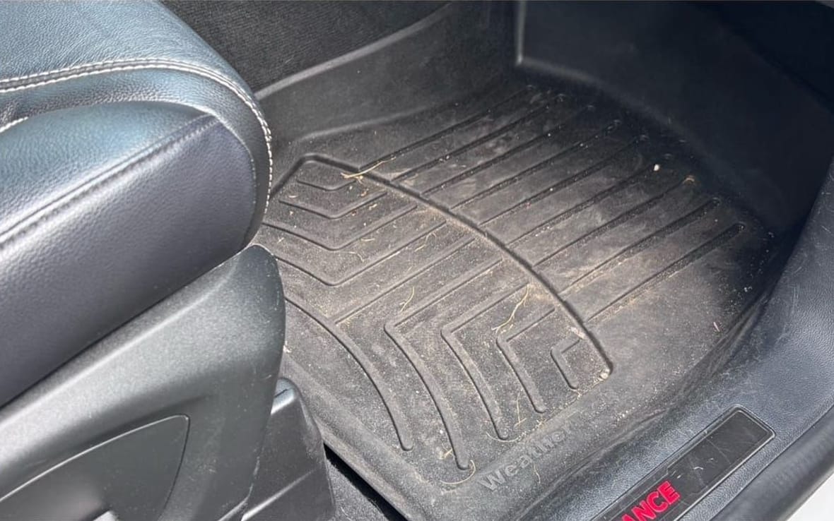 Front floor liner before detailing
