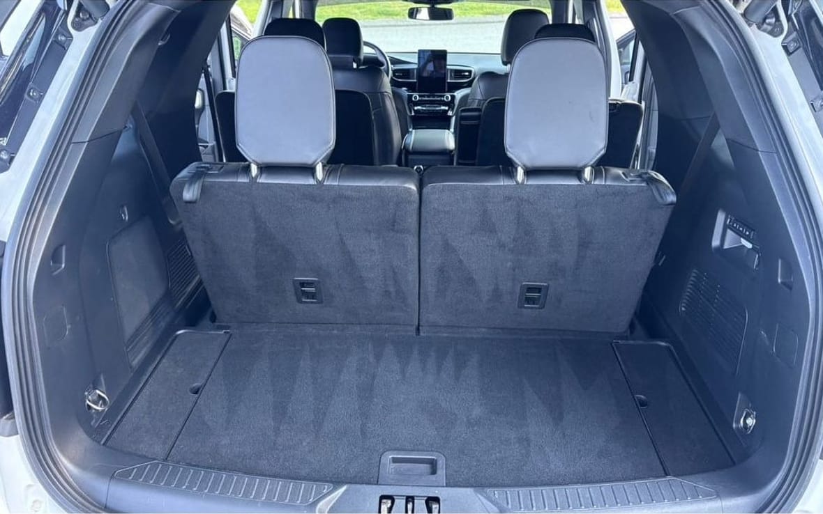 Third-row cargo area after a Sudz detail