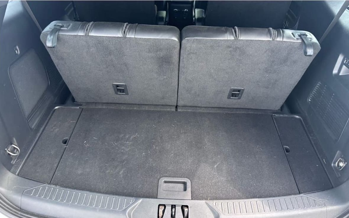Third-row cargo area before detailing